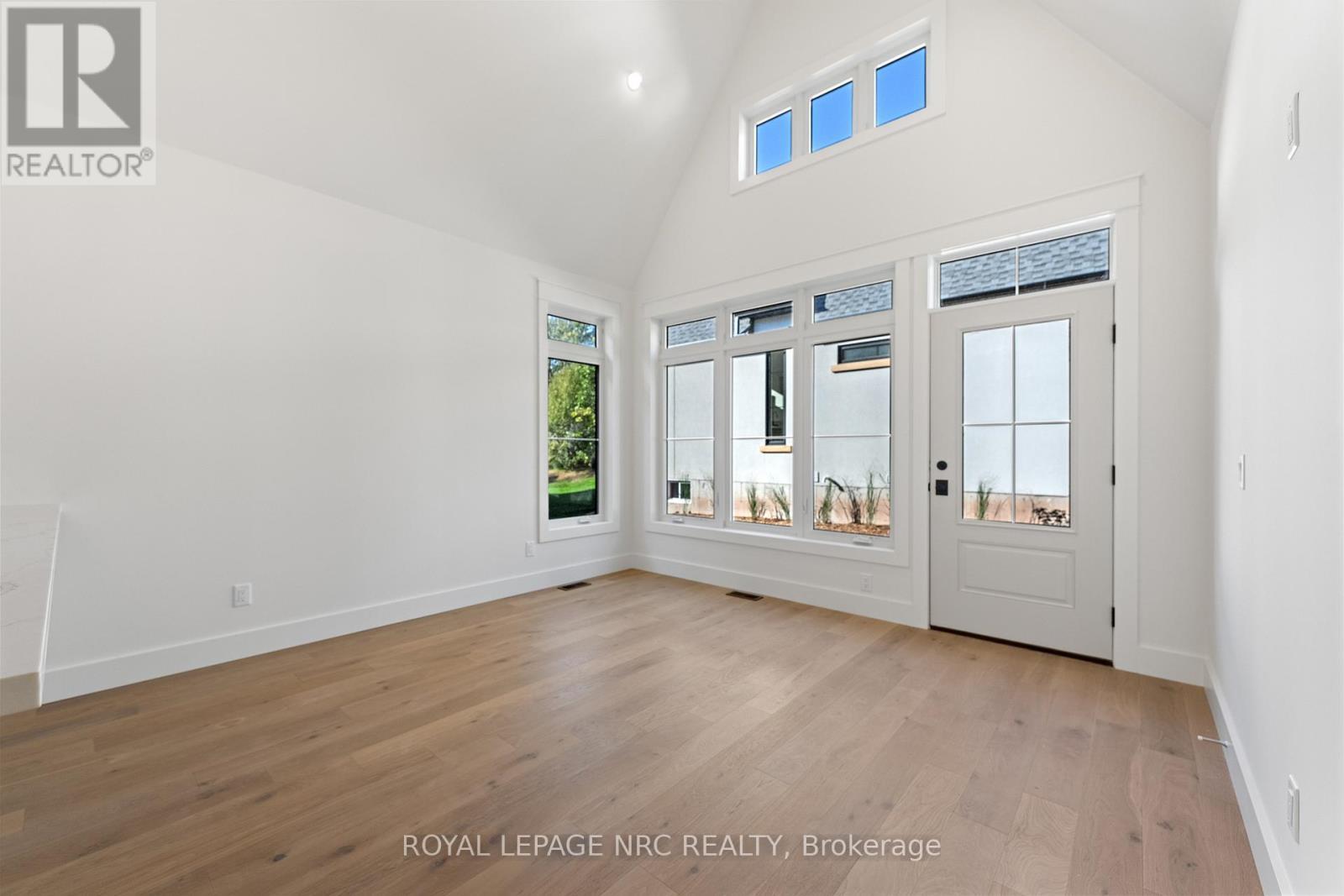 












4050 GLENSPRING ROAD

,
Fort Erie (Crystal Beach),




Ontario
L0S1B0

