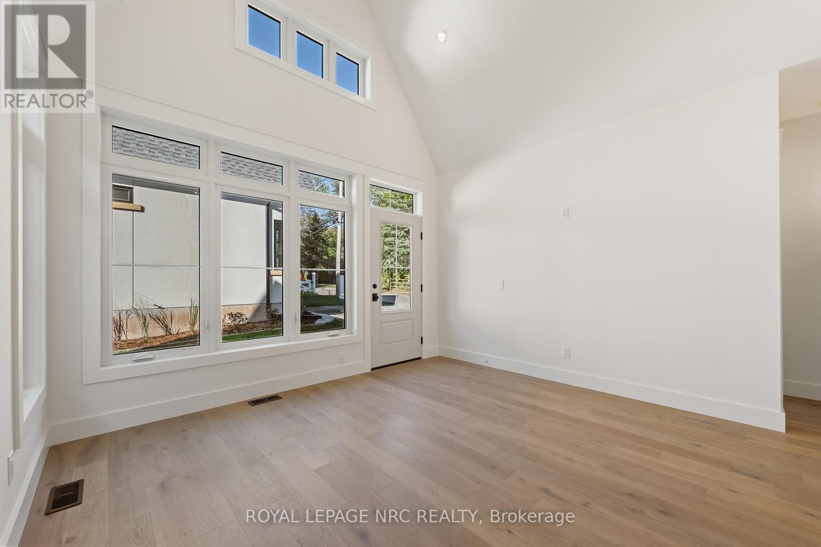 












4050 GLENSPRING ROAD

,
Fort Erie (Crystal Beach),




Ontario
L0S1B0

