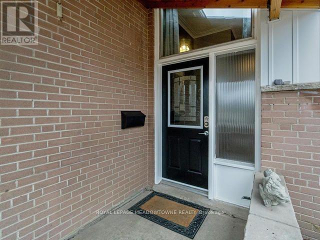 












153 DELREX BOULEVARD

,
Halton Hills,




Ontario
L7G4E1

