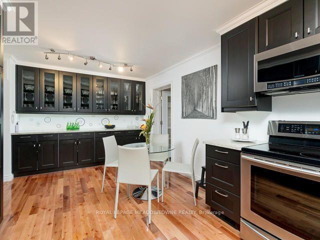 












153 DELREX BOULEVARD

,
Halton Hills,




Ontario
L7G4E1

