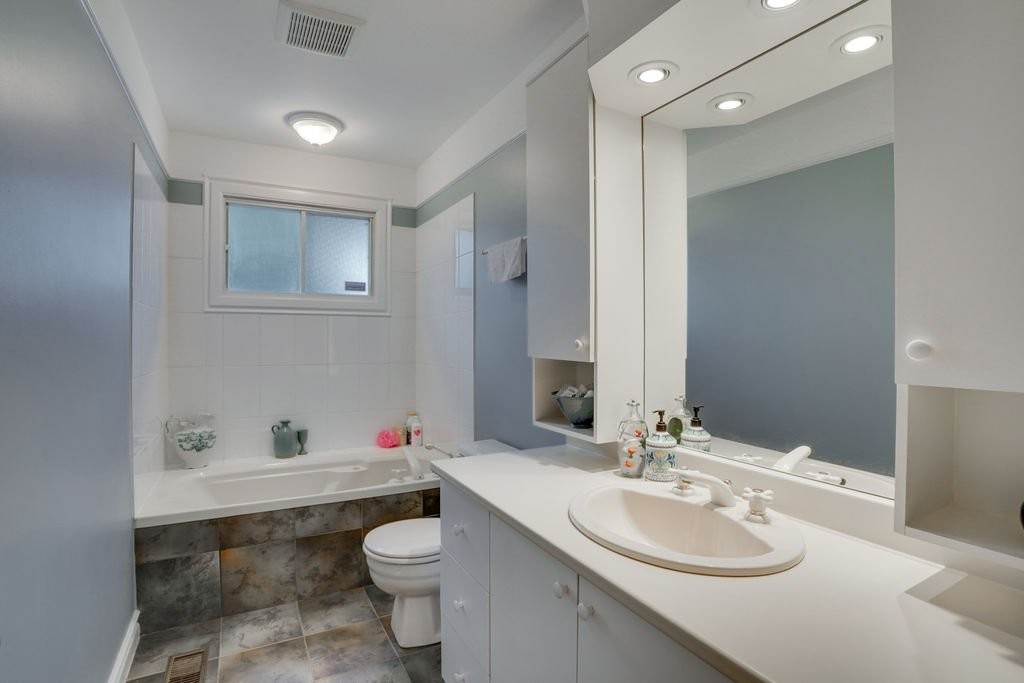 









13


Rue de Marseille

,
Gatineau (Gatineau),




QC
J8T4R1

