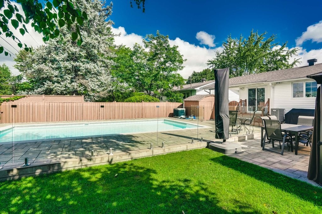 









13


Rue de Marseille

,
Gatineau (Gatineau),




QC
J8T4R1

