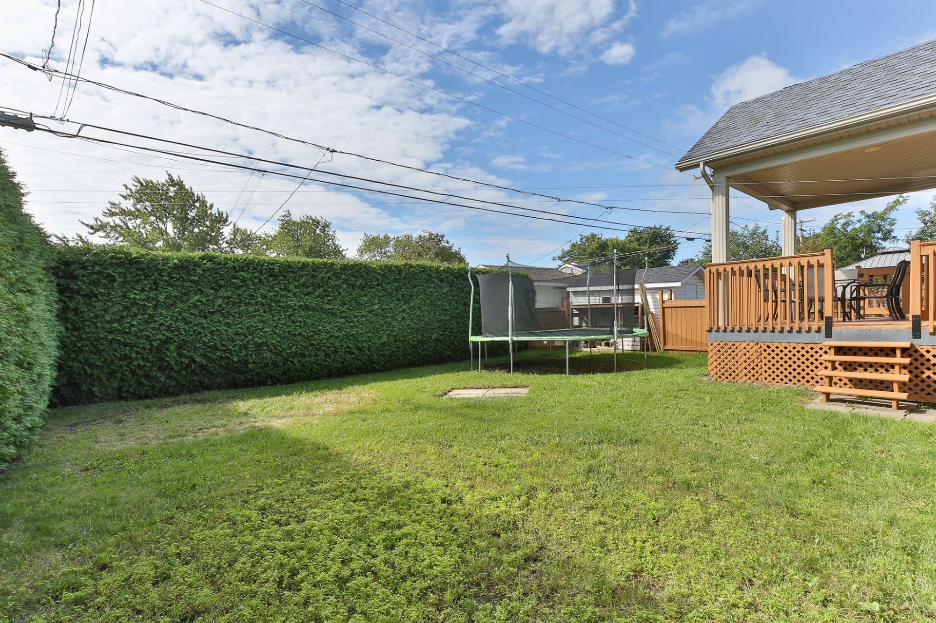 









790


Rue La Salle

,
Saint-Jean-sur-Richelieu,




QC
J3B2R6

