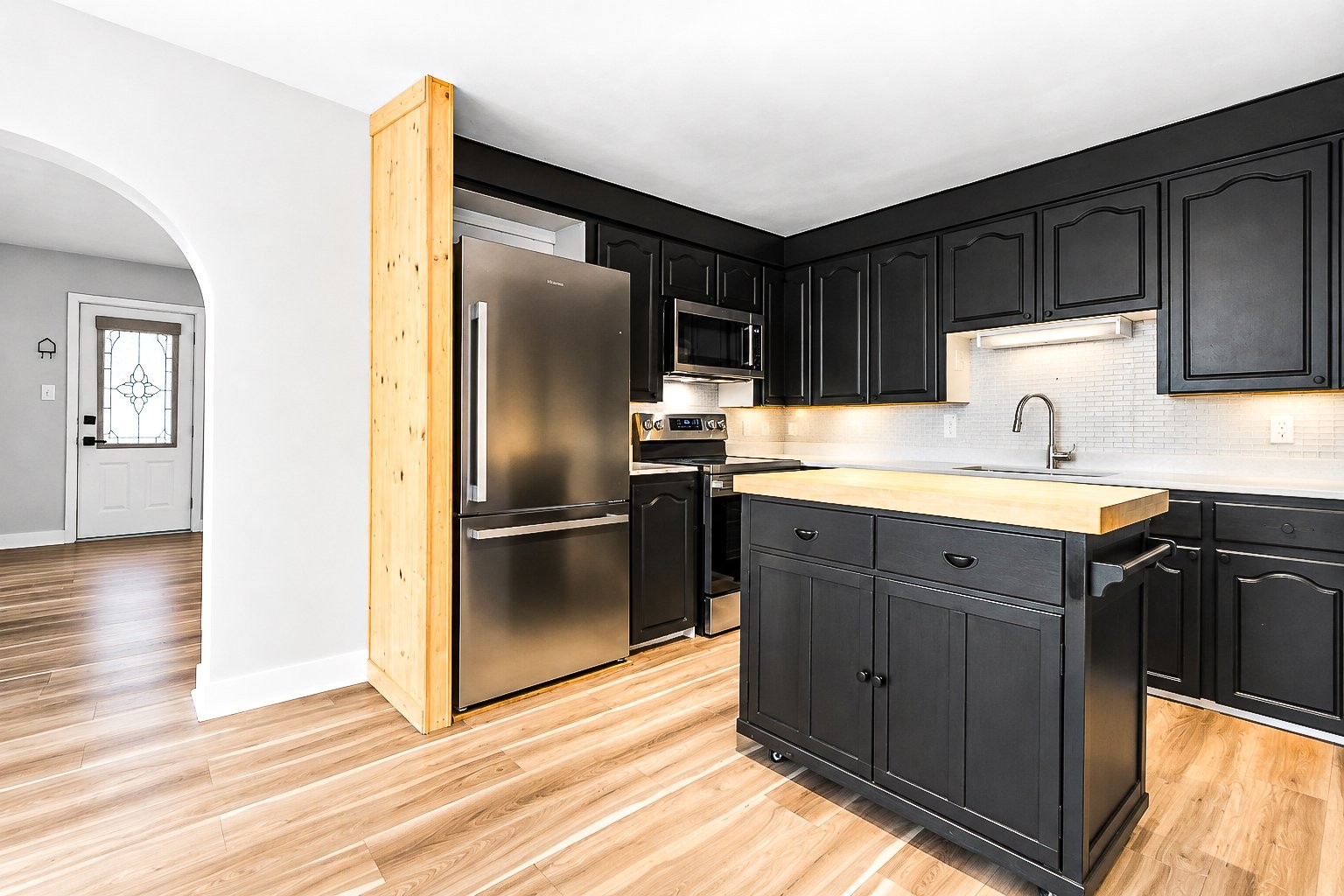 









340


Rue Catherine

,
Lachute,




QC
J8H1E9

