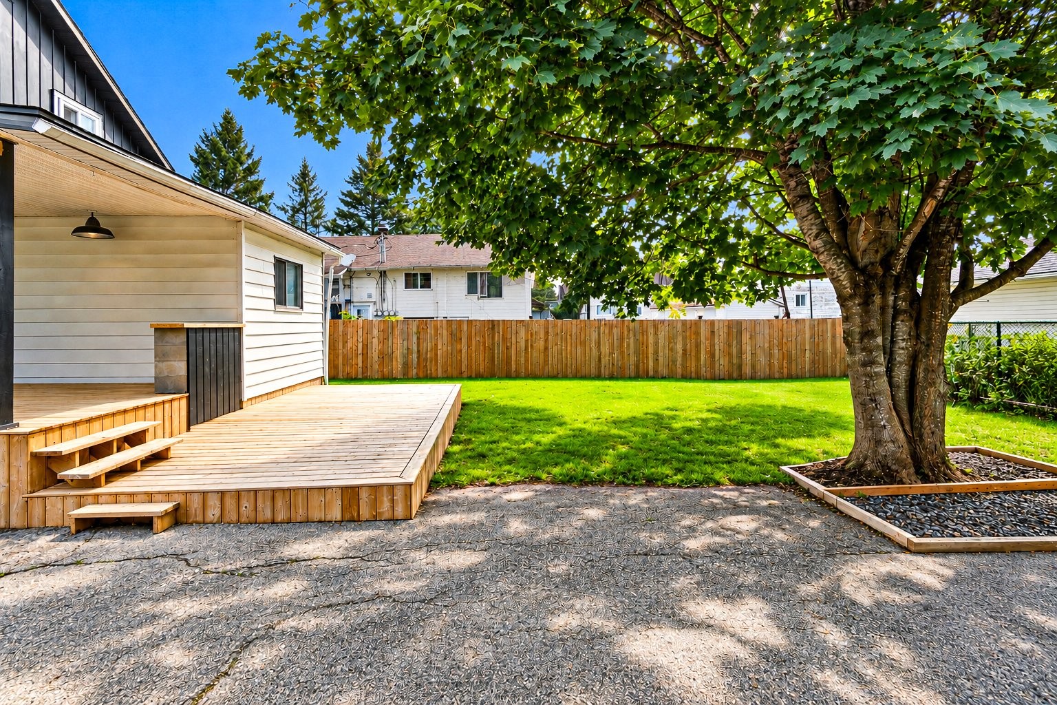 









340


Rue Catherine

,
Lachute,




QC
J8H1E9

