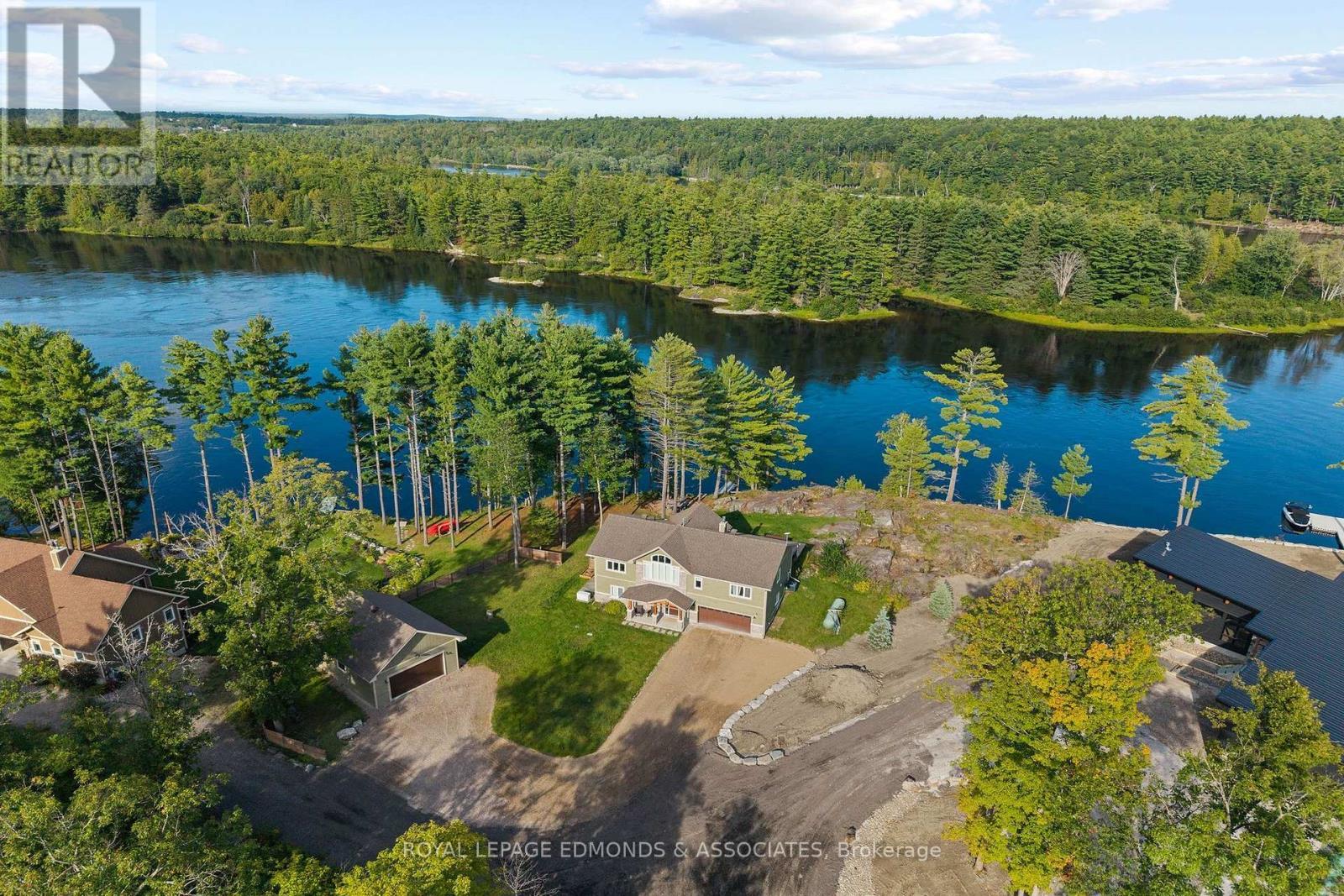 












103B CARRIAGE LANDING ROAD

,
Horton,




Ontario
K0J1Y0


