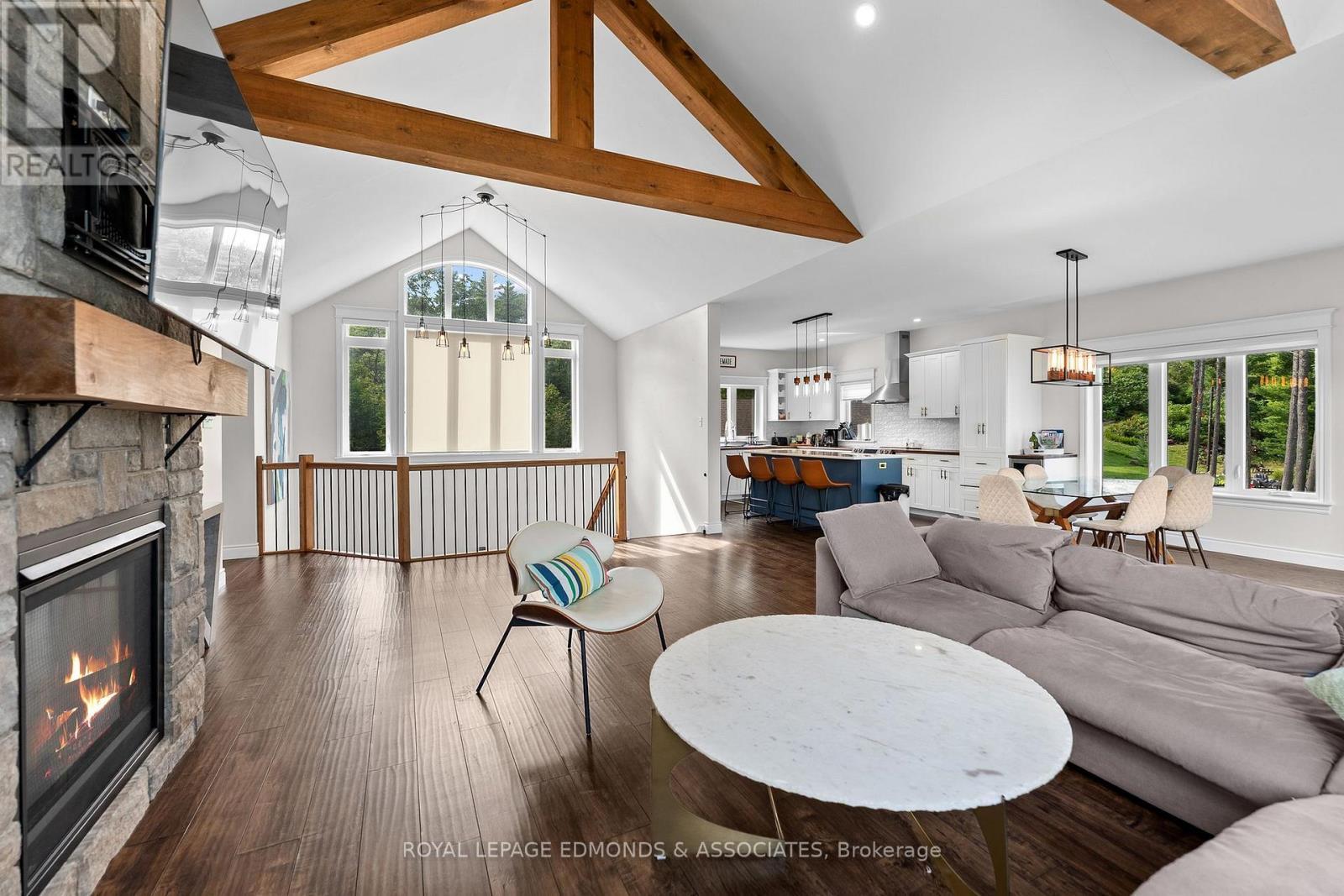 












103B CARRIAGE LANDING ROAD

,
Horton,




Ontario
K0J1Y0

