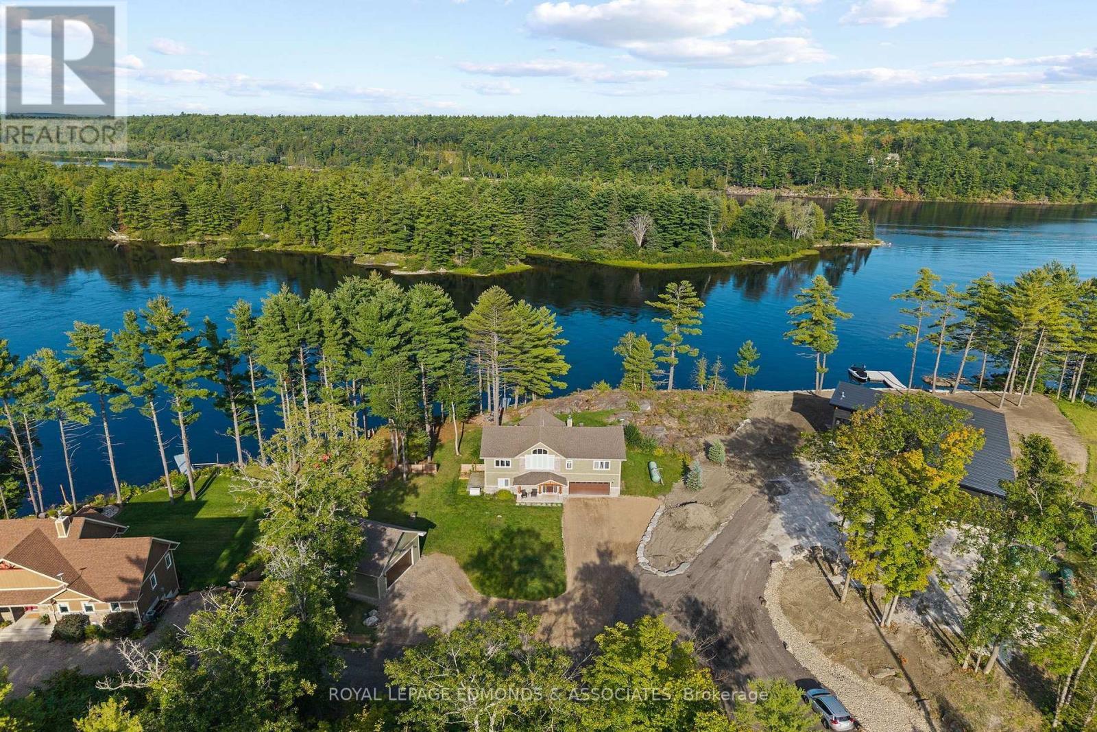 












103B CARRIAGE LANDING ROAD

,
Horton,




Ontario
K0J1Y0

