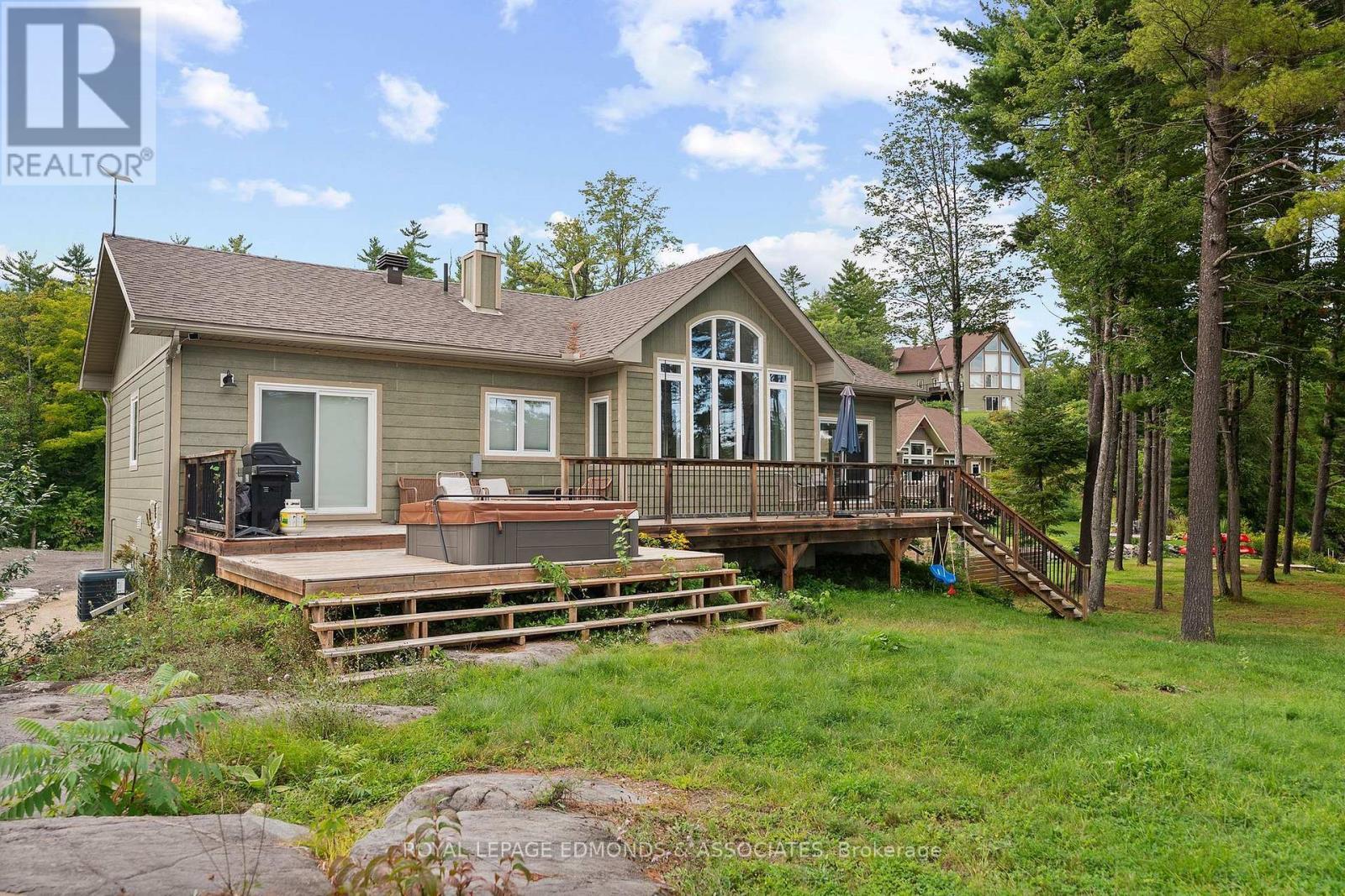 












103B CARRIAGE LANDING ROAD

,
Horton,




Ontario
K0J1Y0

