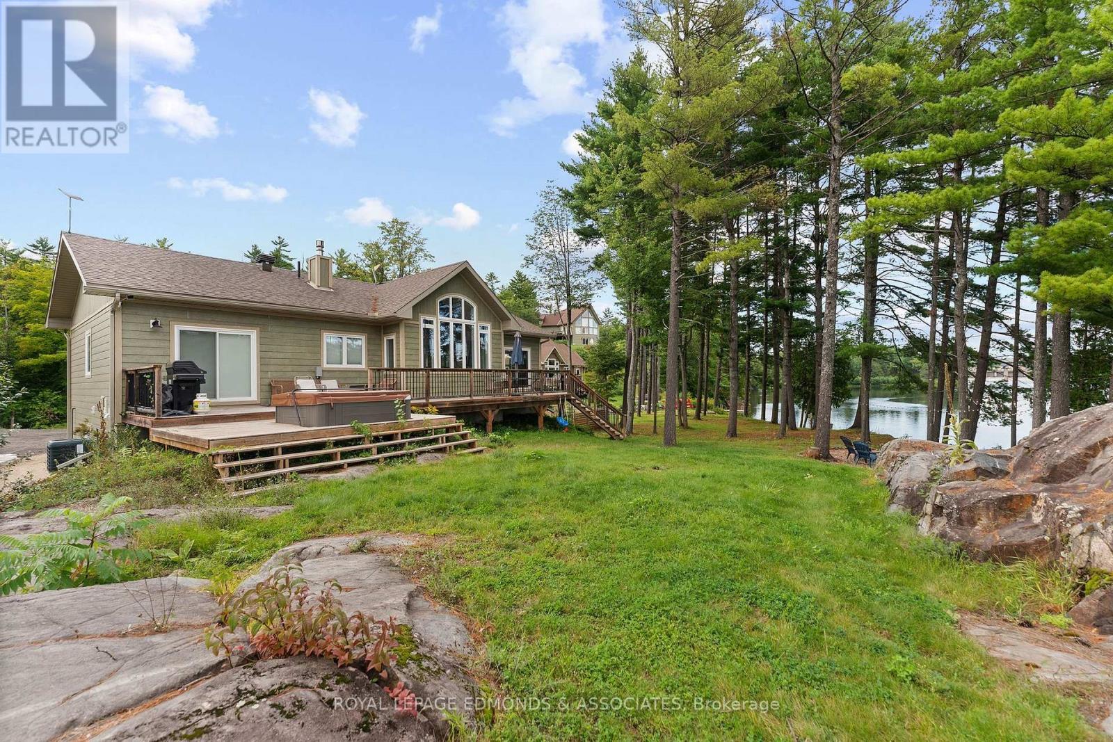 












103B CARRIAGE LANDING ROAD

,
Horton,




Ontario
K0J1Y0

