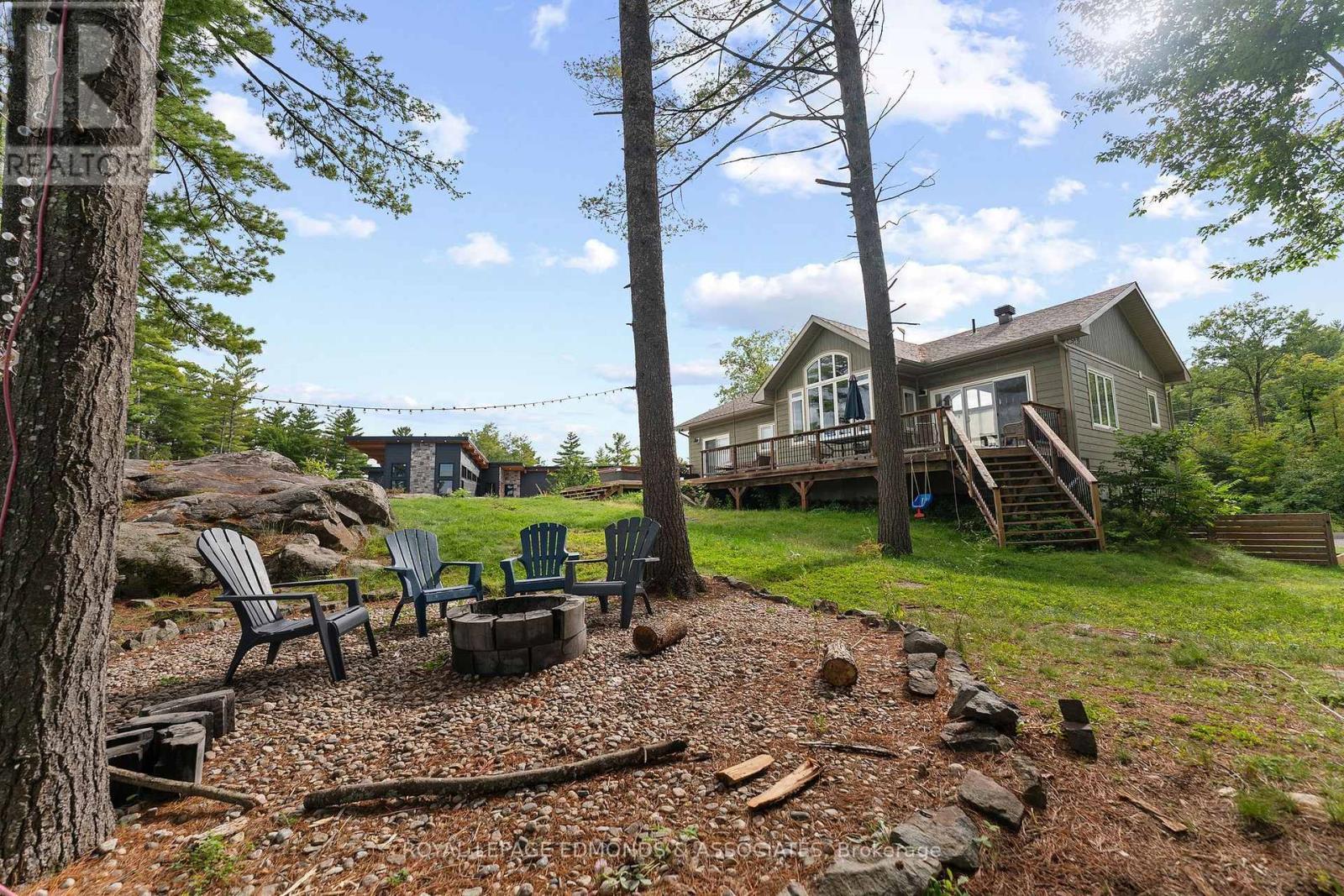 












103B CARRIAGE LANDING ROAD

,
Horton,




Ontario
K0J1Y0


