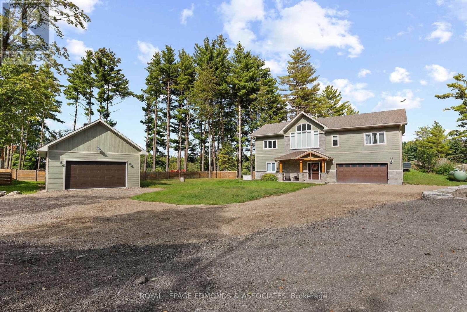 












103B CARRIAGE LANDING ROAD

,
Horton,




Ontario
K0J1Y0

