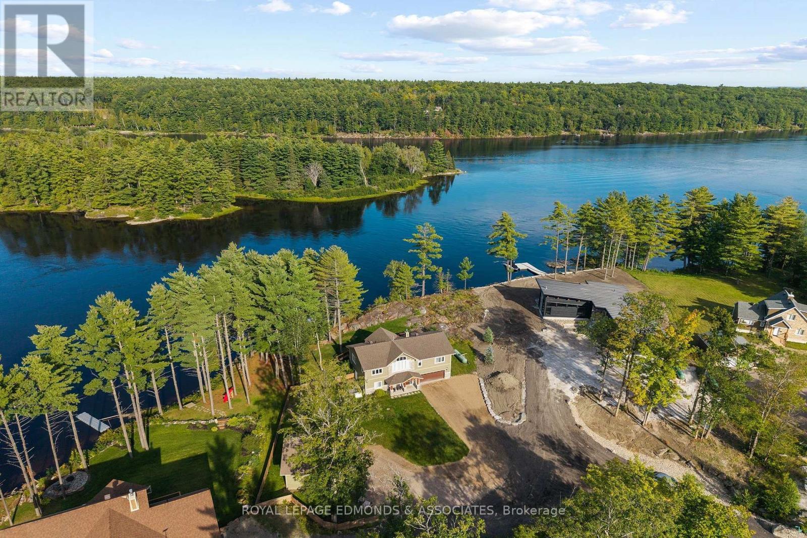 












103B CARRIAGE LANDING ROAD

,
Horton,




Ontario
K0J1Y0

