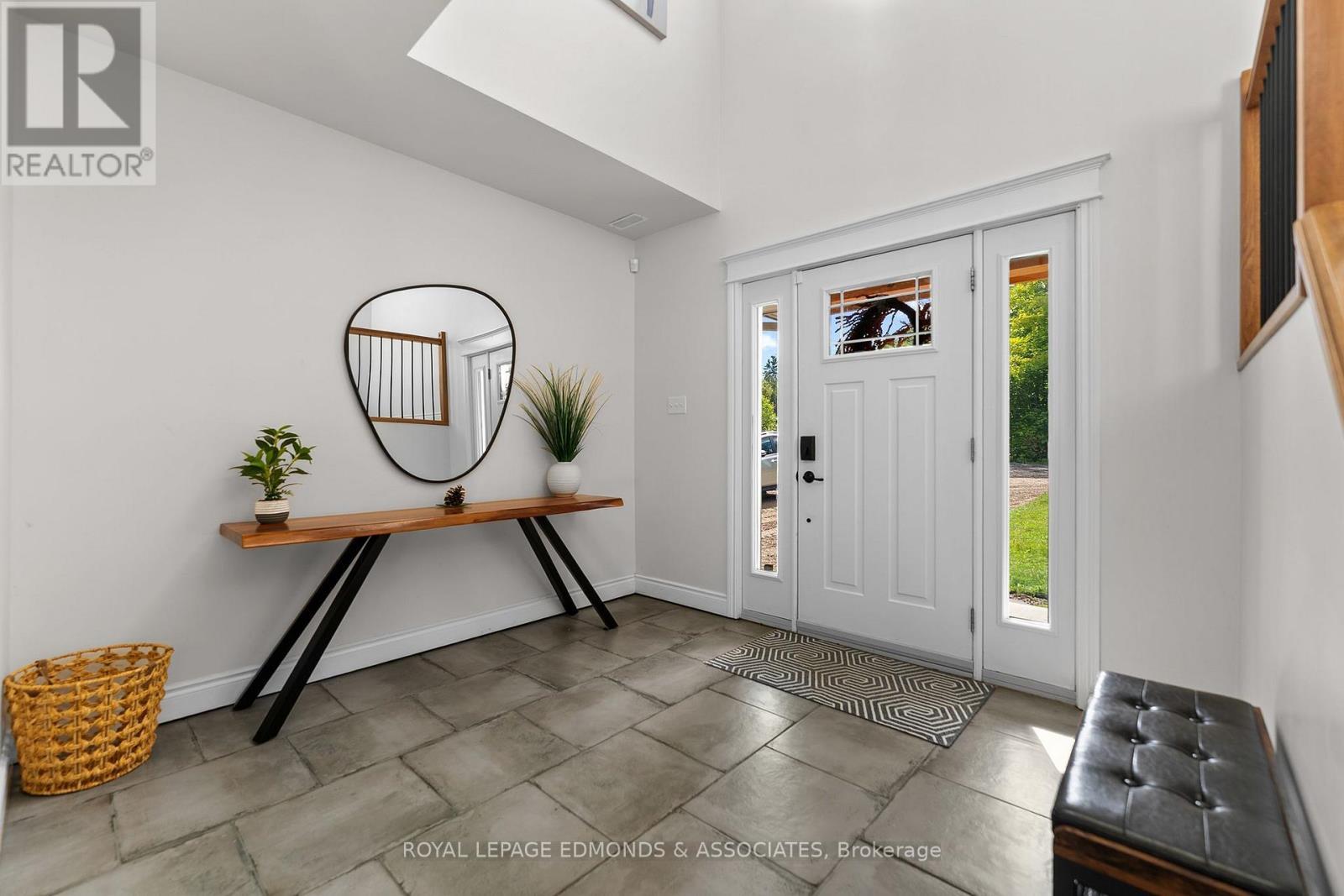












103B CARRIAGE LANDING ROAD

,
Horton,




Ontario
K0J1Y0

