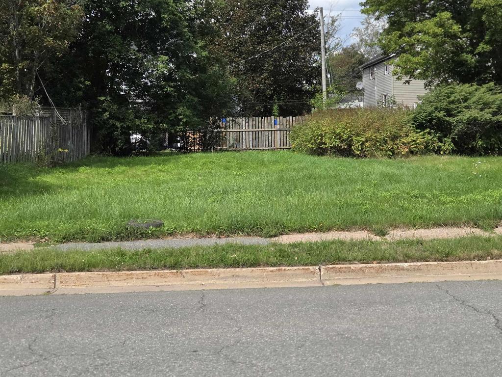 












315 Brunswick Street

,
Truro,







NS
B2N 2J4

