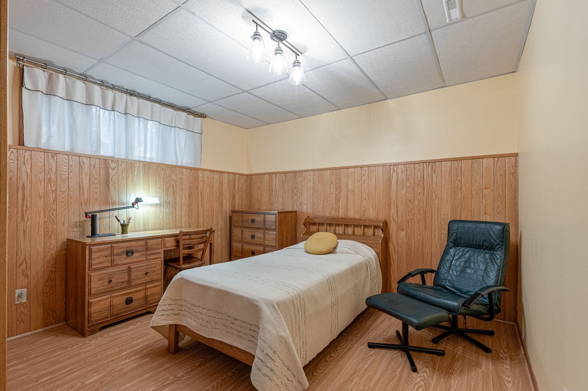 









741


Rue Le Caron

,
Longueuil (Le Vieux-Longueuil),




QC
J4J4S6

