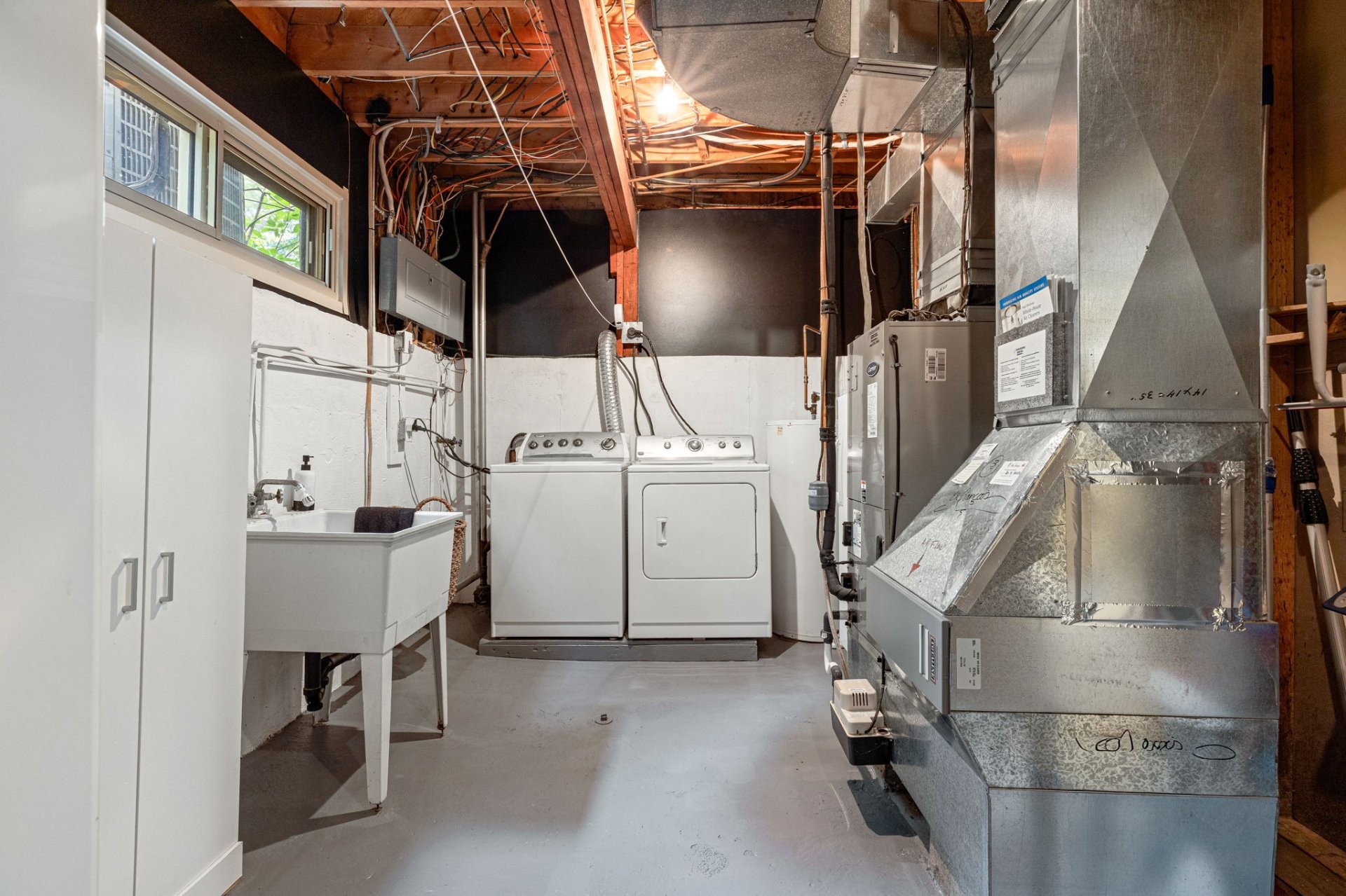 









741


Rue Le Caron

,
Longueuil (Le Vieux-Longueuil),




QC
J4J4S6

