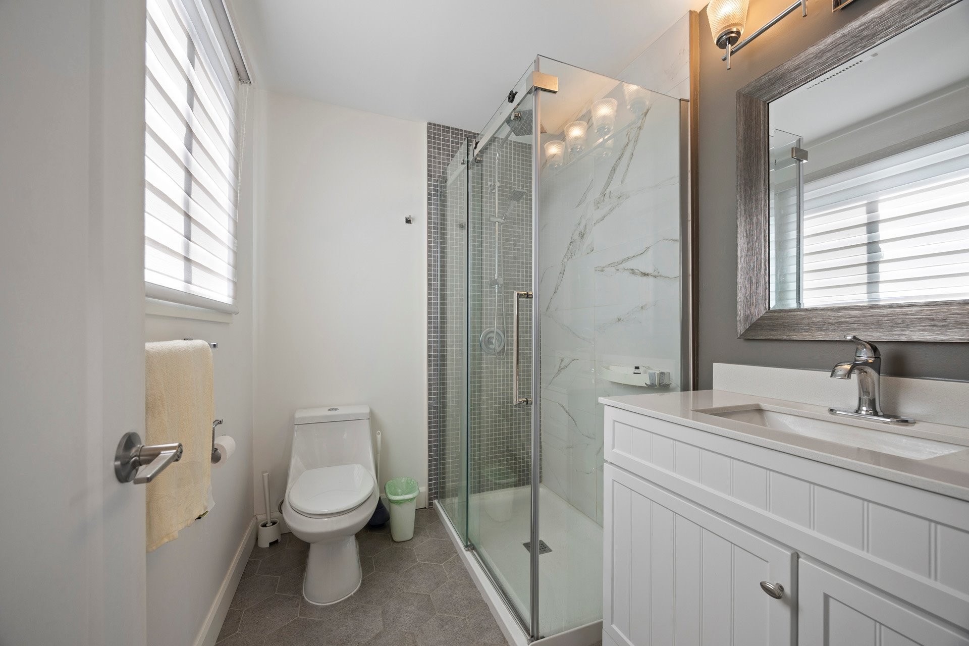 









19


Crois. Beacon

,
Kirkland,




QC
H9J2E8

