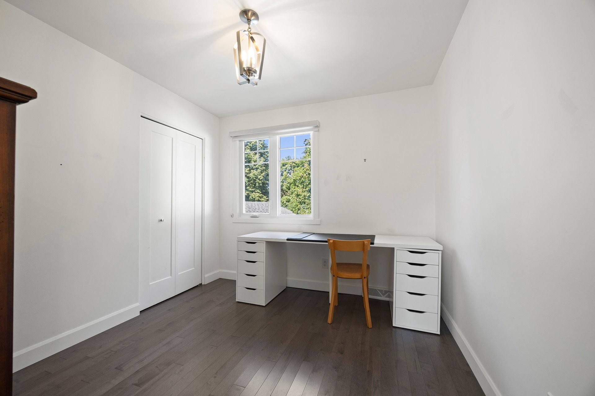









19


Crois. Beacon

,
Kirkland,




QC
H9J2E8


