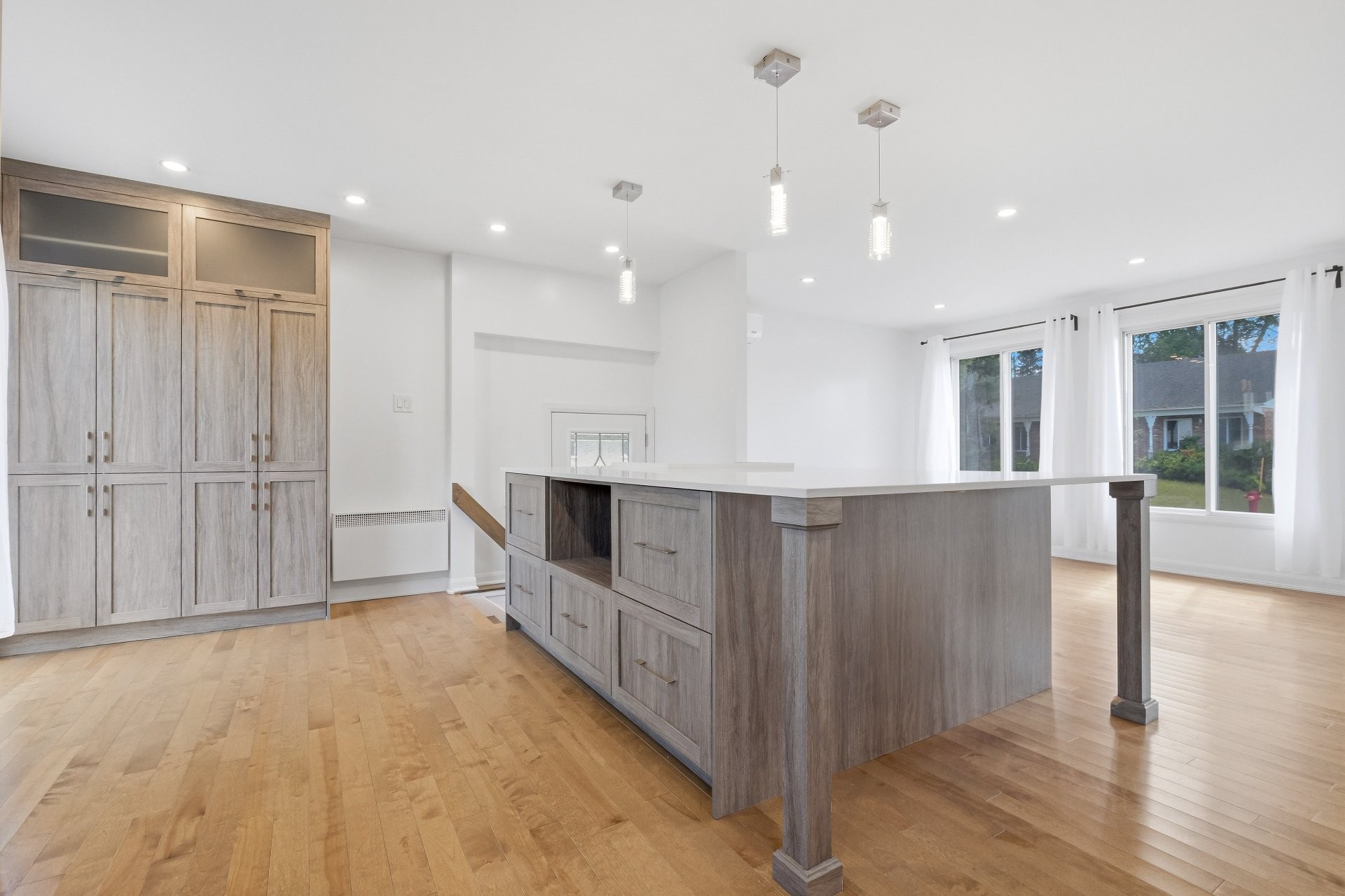 









353


Rue Christophe-Février

,
Boucherville,




QC
J4B5N8

