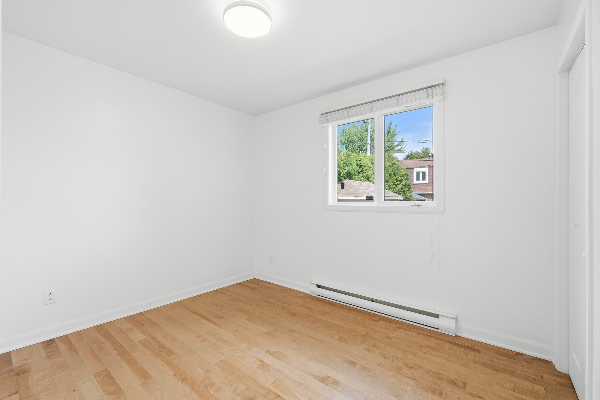 









353


Rue Christophe-Février

,
Boucherville,




QC
J4B5N8

