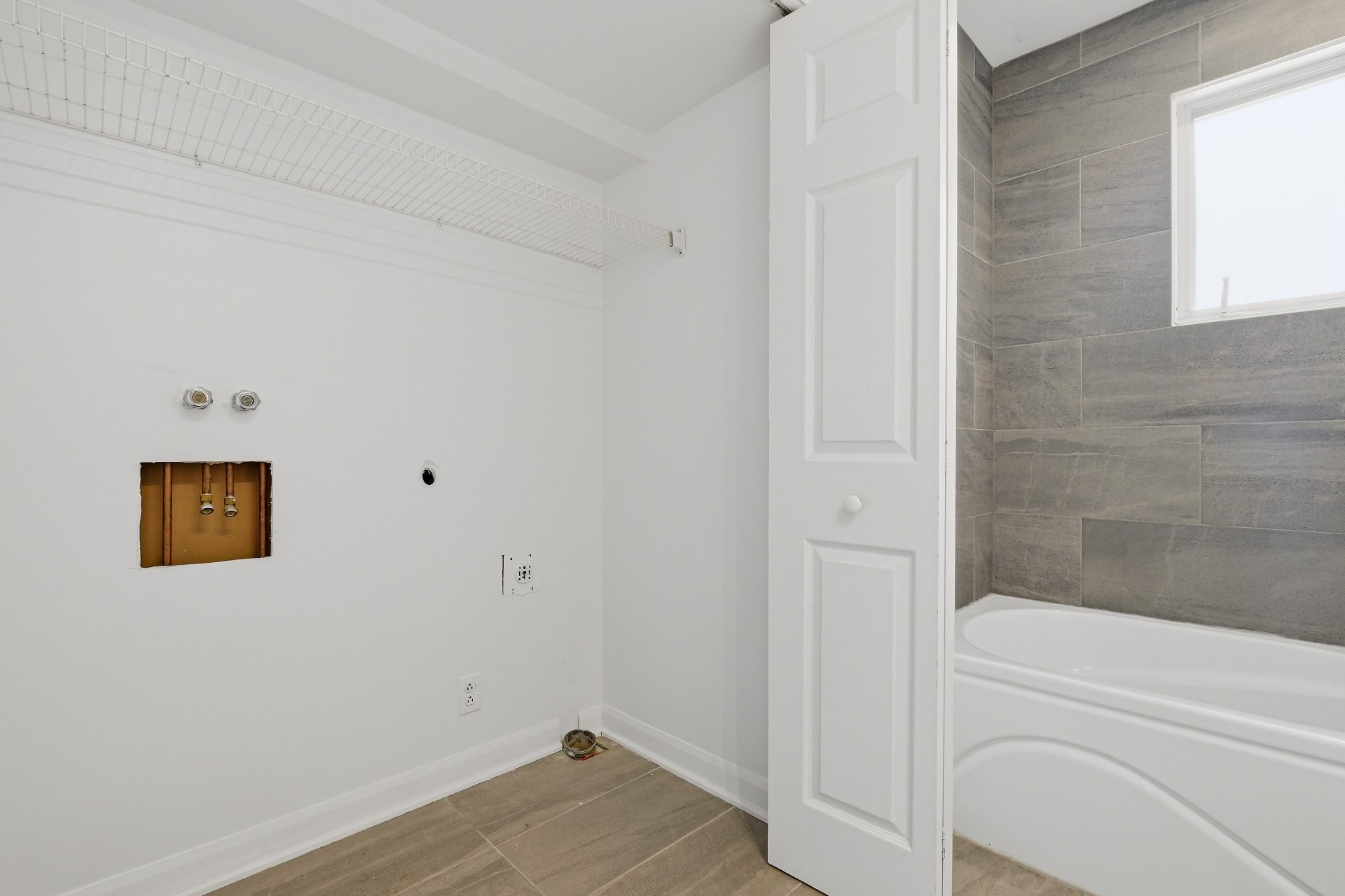 









353


Rue Christophe-Février

,
Boucherville,




QC
J4B5N8

