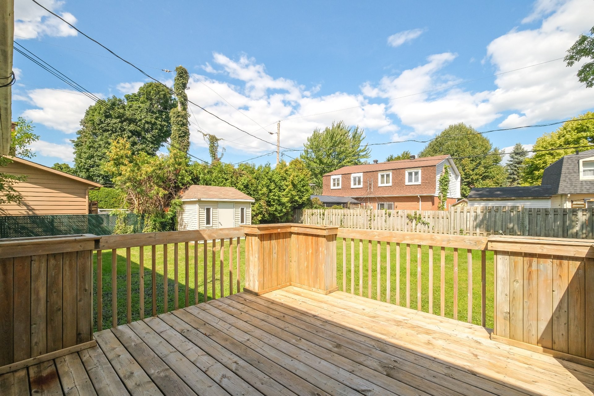 









353


Rue Christophe-Février

,
Boucherville,




QC
J4B5N8

