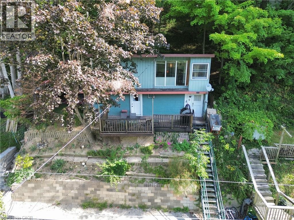 












9 C Lane

,
Fishers Glen,




Ontario
N0E1W0

