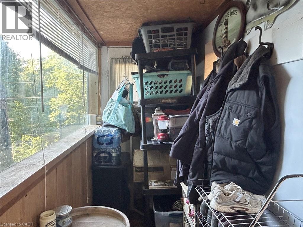 












9 C Lane

,
Fishers Glen,




Ontario
N0E1W0

