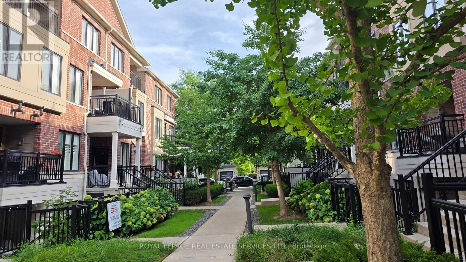 












101 - 30 CARNATION AVENUE

,
Toronto,




Ontario
M8V0B8

