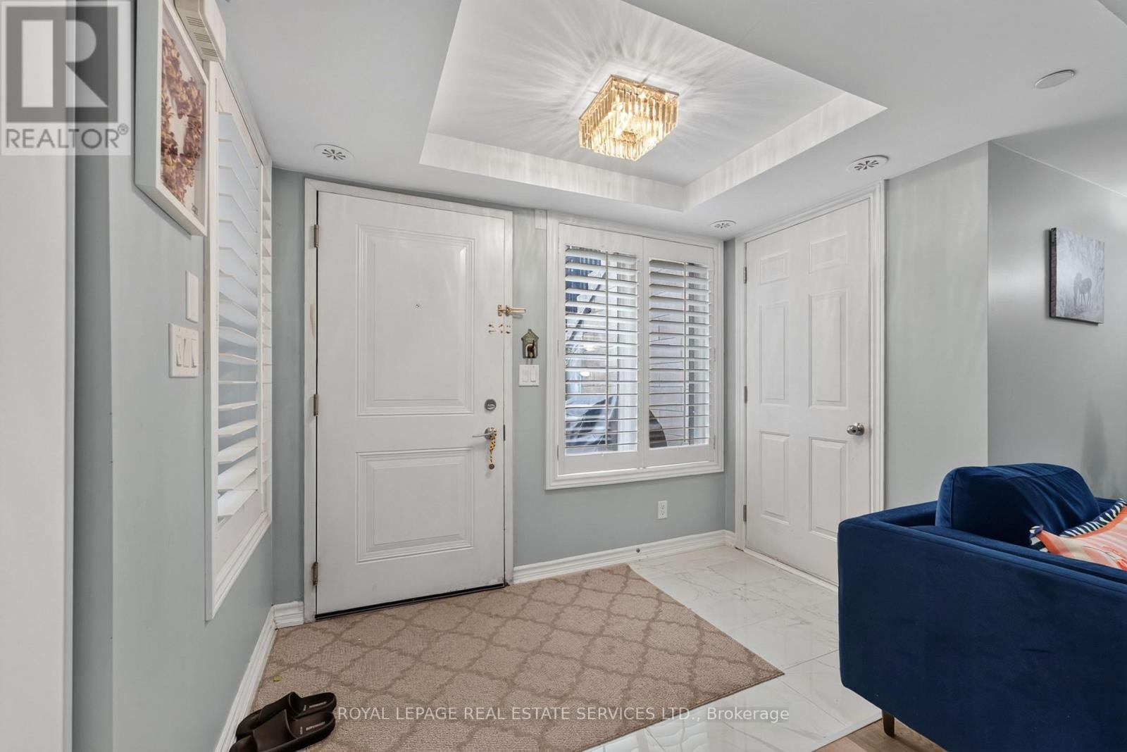 












101 - 30 CARNATION AVENUE

,
Toronto,




Ontario
M8V0B8


