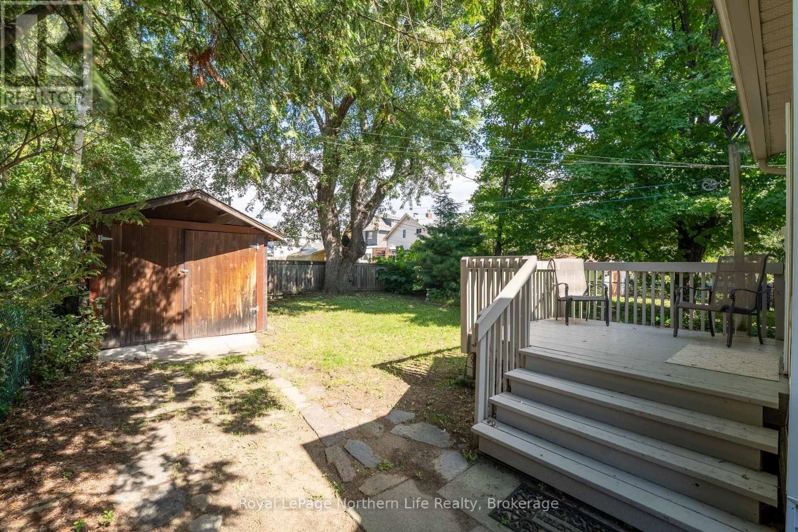 












1178 FRASER STREET

,
North Bay (Central),




Ontario
P1B3Y4

