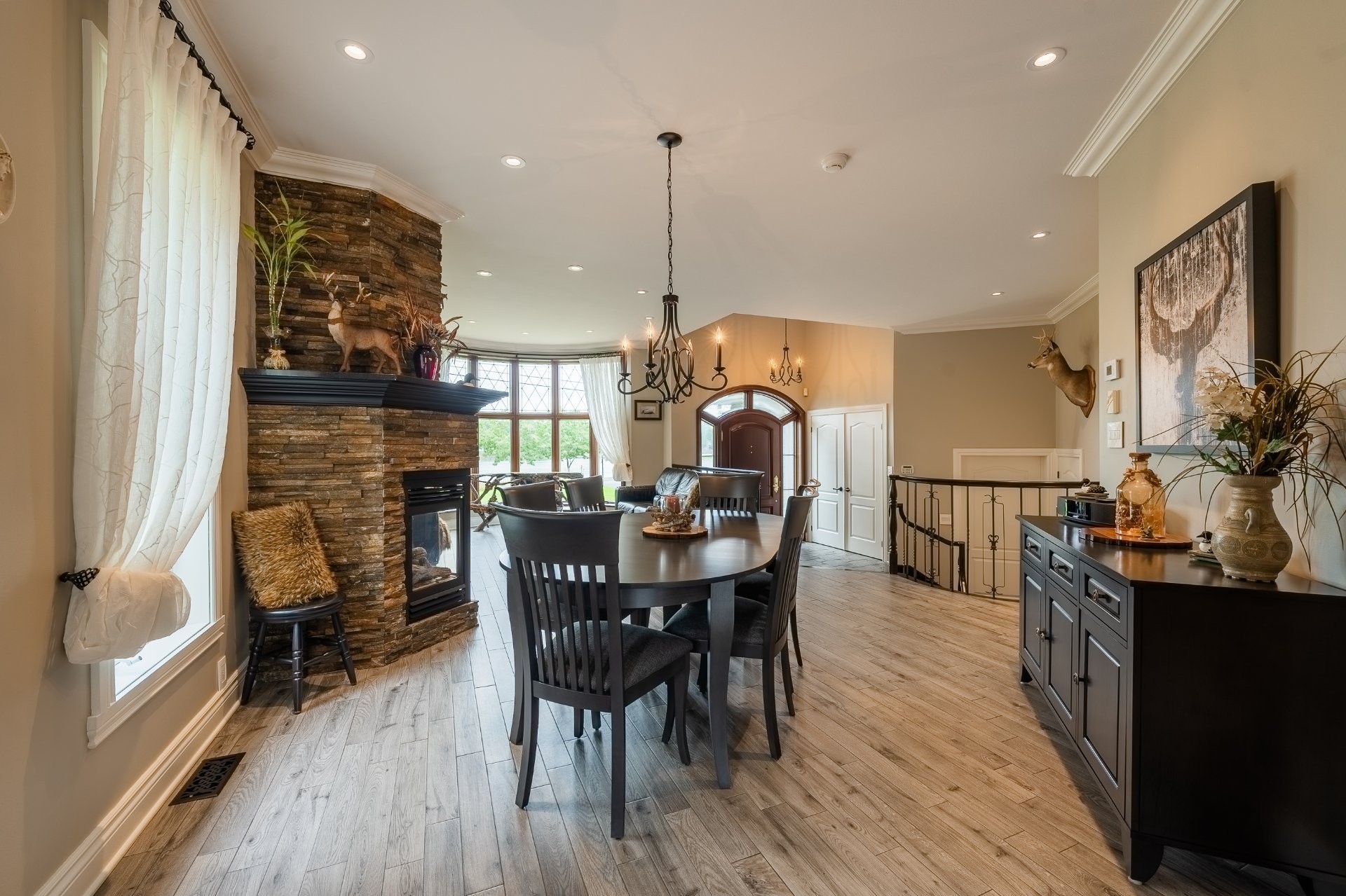 









231


Ch. du Richelieu

,
Saint-Basile-le-Grand,




QC
J3N1K7

