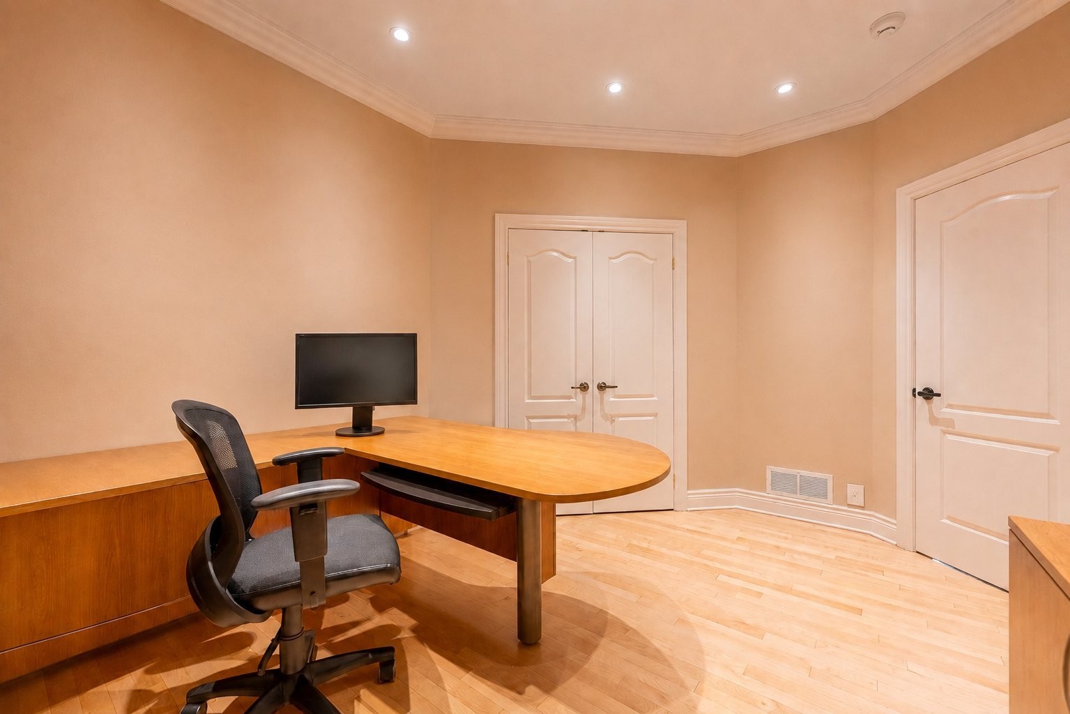 









231


Ch. du Richelieu

,
Saint-Basile-le-Grand,




QC
J3N1K7

