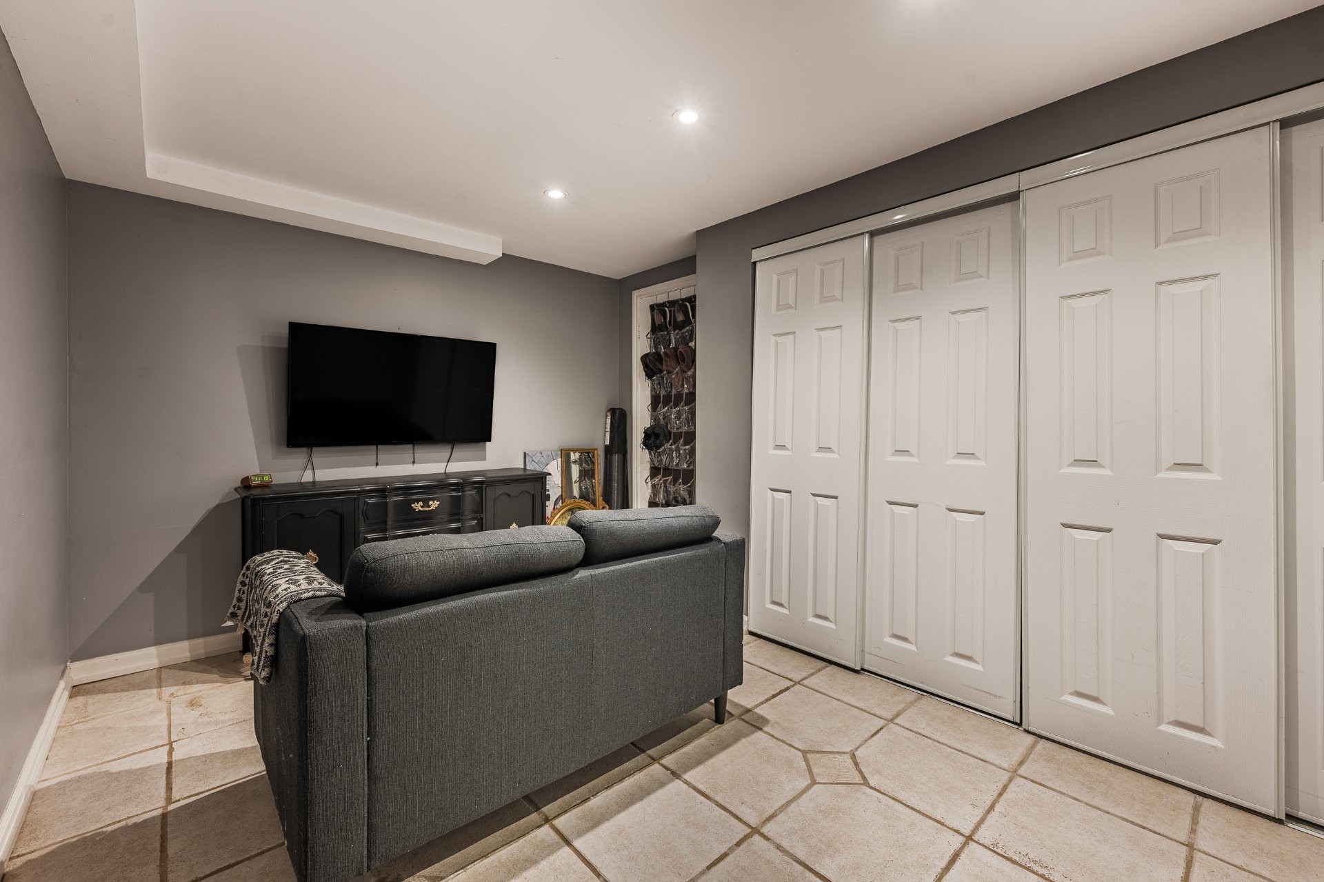









63


Rue Dufresne

,
Saint-Jean-sur-Richelieu,




QC
J2W1L7


