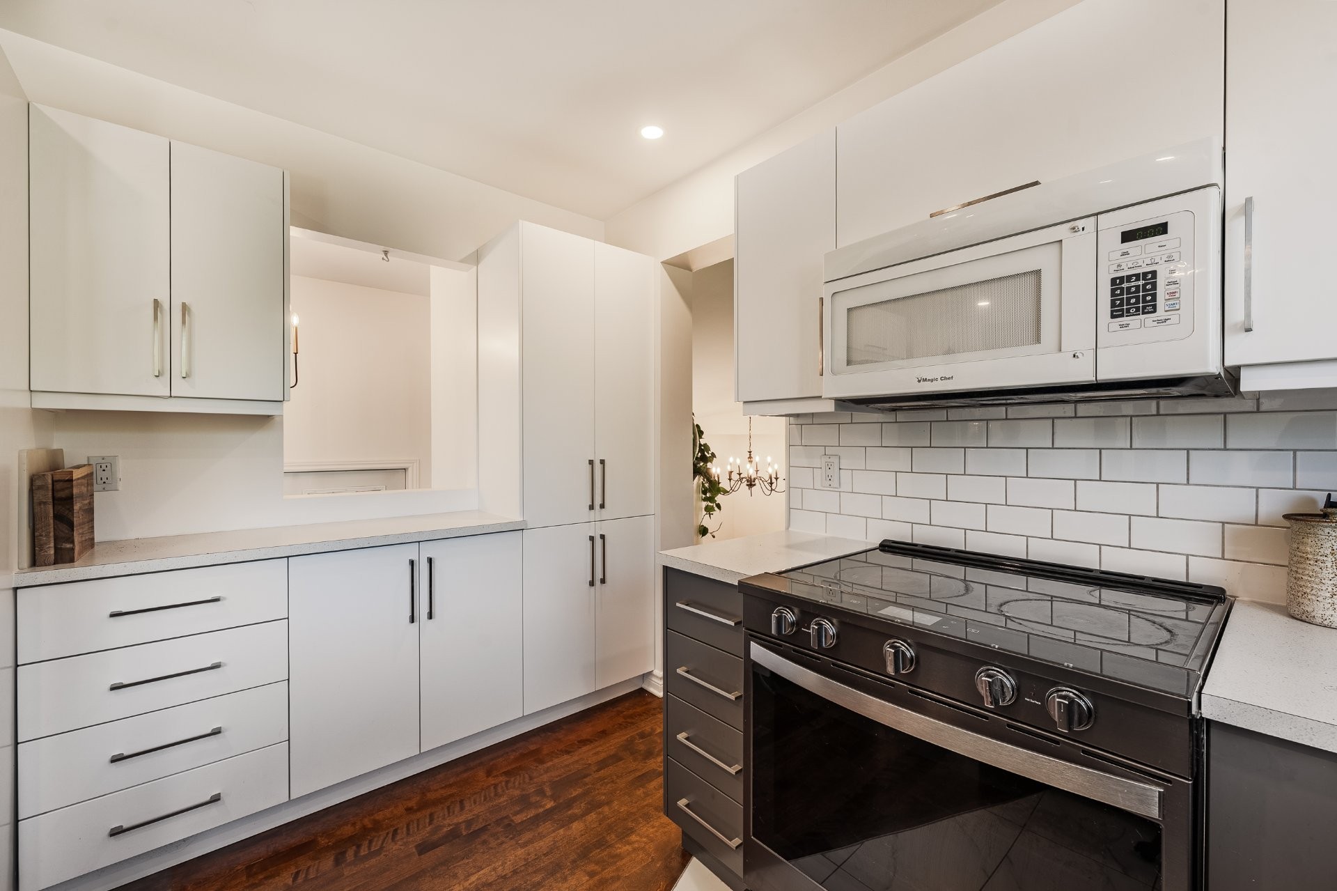 









63


Rue Dufresne

,
Saint-Jean-sur-Richelieu,




QC
J2W1L7

