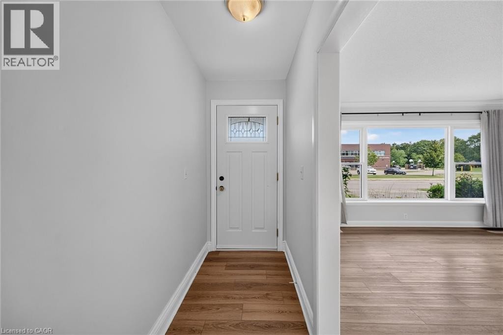












316 FAIRVIEW Avenue W

,
Dunnville,




Ontario
N1A1M3

