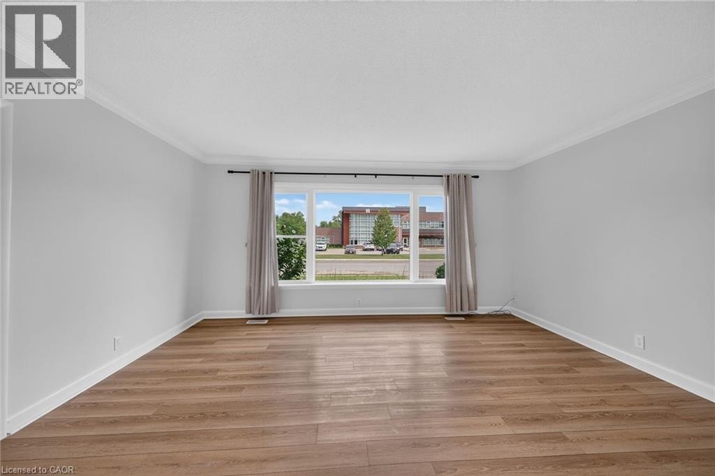 












316 FAIRVIEW Avenue W

,
Dunnville,




Ontario
N1A1M3

