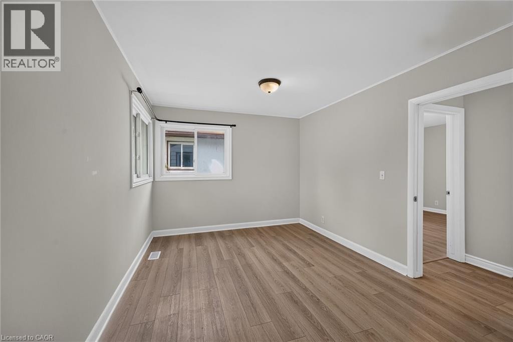 












316 FAIRVIEW Avenue W

,
Dunnville,




Ontario
N1A1M3

