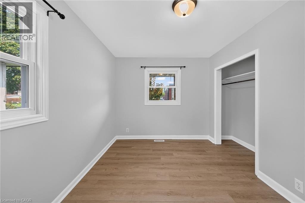 












316 FAIRVIEW Avenue W

,
Dunnville,




Ontario
N1A1M3

