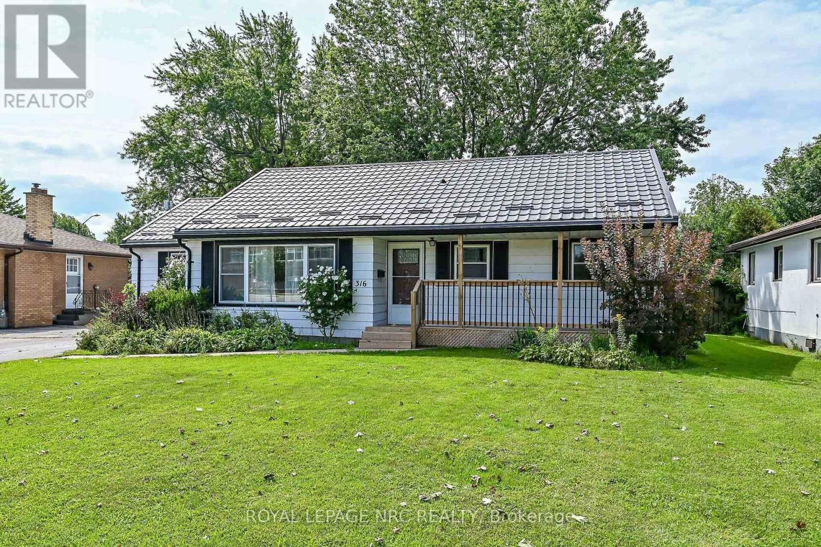 












316 FAIRVIEW AVENUE W

,
Haldimand,




Ontario
N1A1M3

