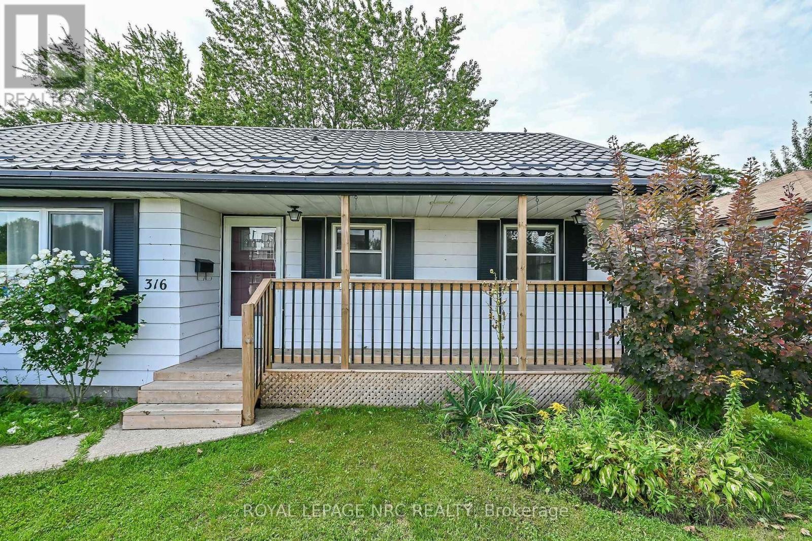 












316 FAIRVIEW AVENUE W

,
Haldimand,




Ontario
N1A1M3

