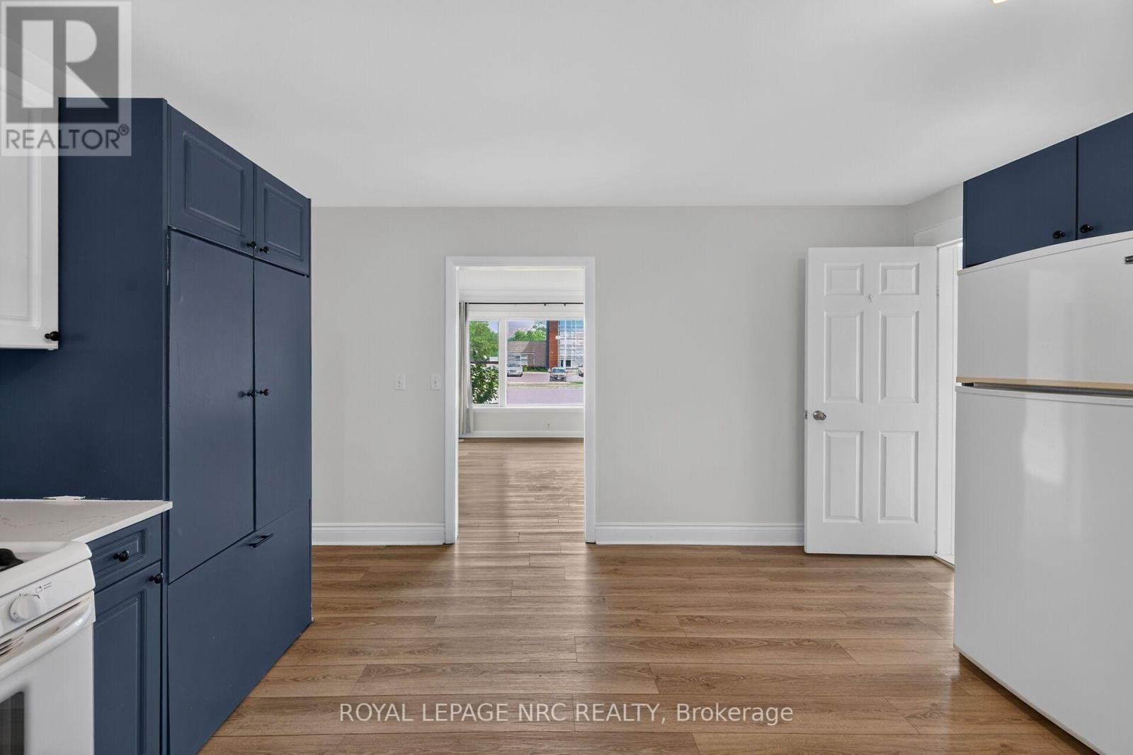 












316 FAIRVIEW AVENUE W

,
Haldimand,




Ontario
N1A1M3

