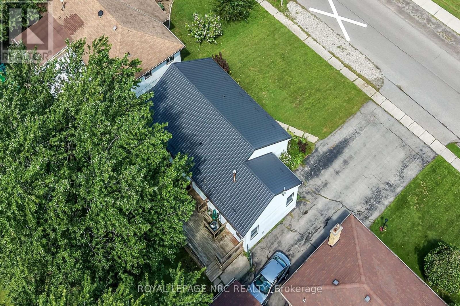 












316 FAIRVIEW AVENUE W

,
Haldimand,




Ontario
N1A1M3

