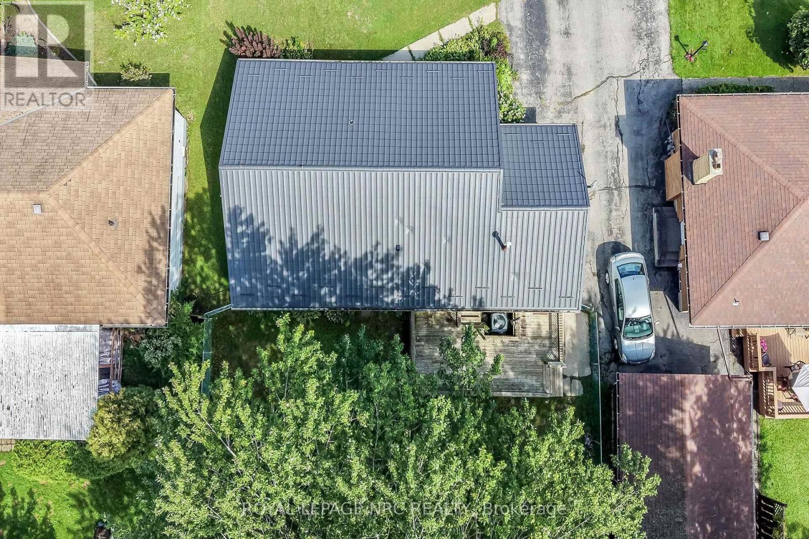 












316 FAIRVIEW AVENUE W

,
Haldimand,




Ontario
N1A1M3


