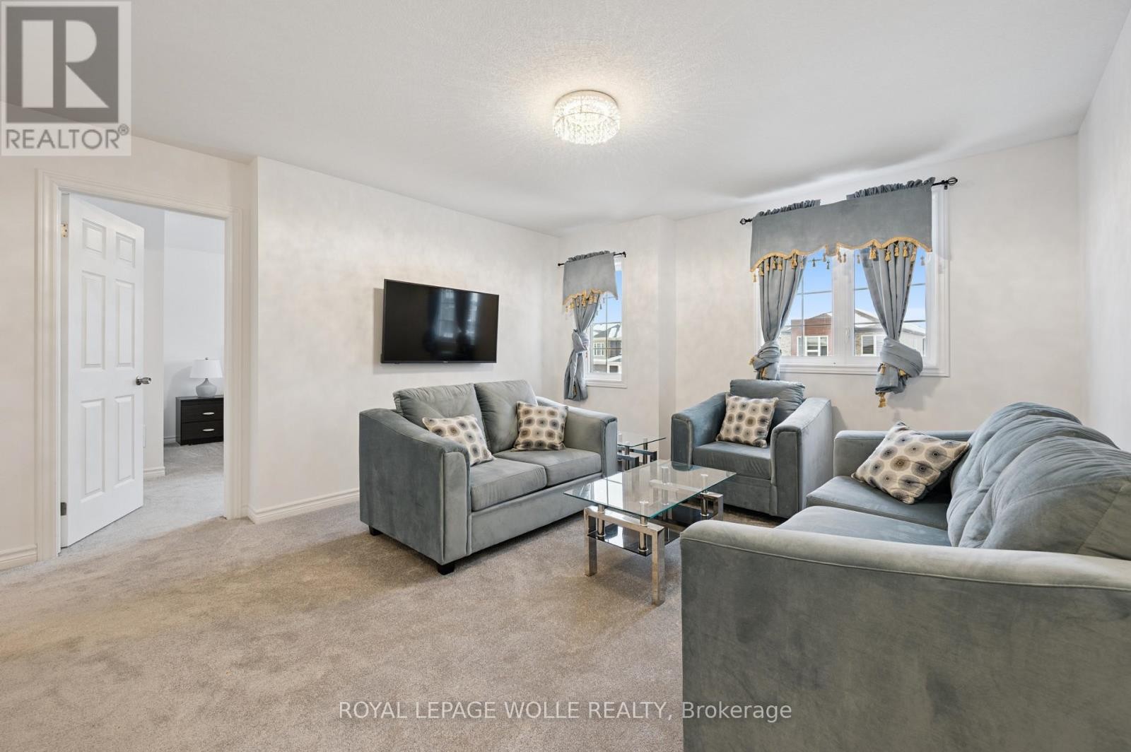 












308 FREURE DRIVE

,
Cambridge,




Ontario
N1S0C1

