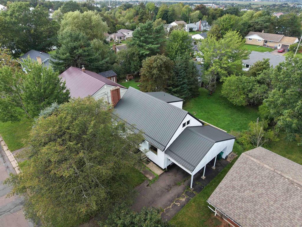 












95 Higgins St

,
Truro,




NS
B2N 2L6

