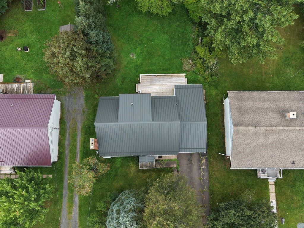 












95 Higgins St

,
Truro,




NS
B2N 2L6


