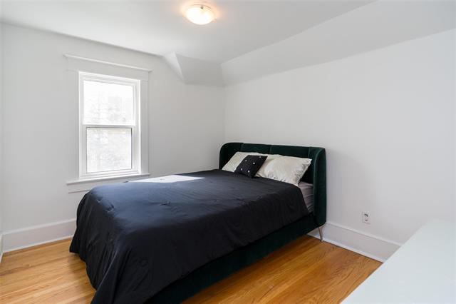 









393


Machray

AVE,
Winnipeg,




MB
R2W 1A5

