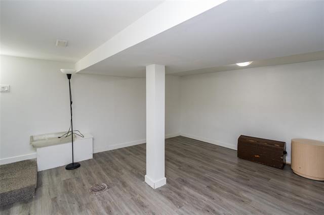 









393


Machray

AVE,
Winnipeg,




MB
R2W 1A5

